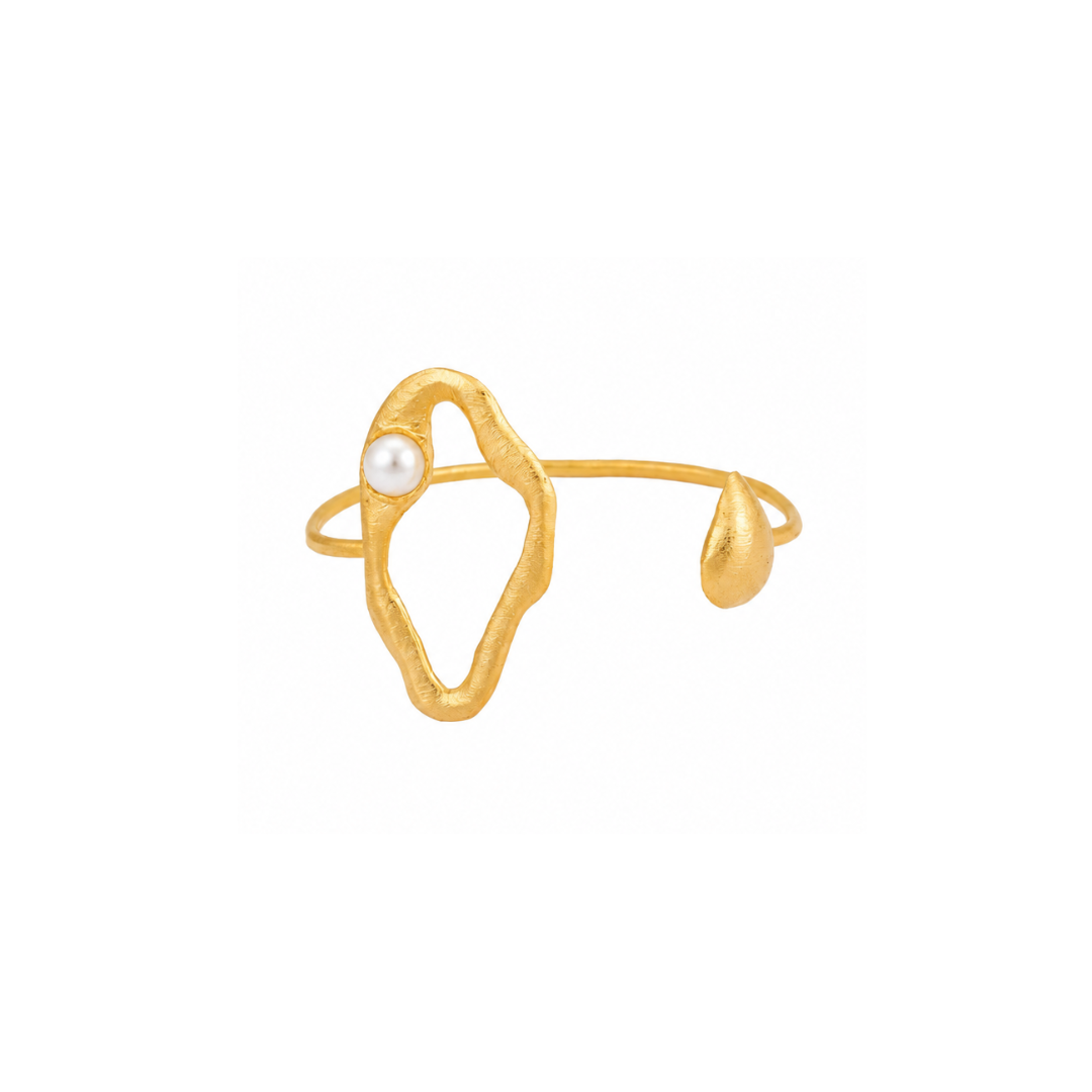 Sonata  Pearl Cuff